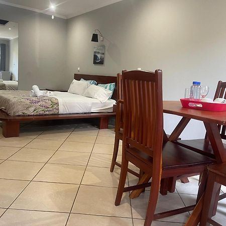 Ossanzaia Bilene Lodge Vila Praia Do Bilene ภายนอก รูปภาพ