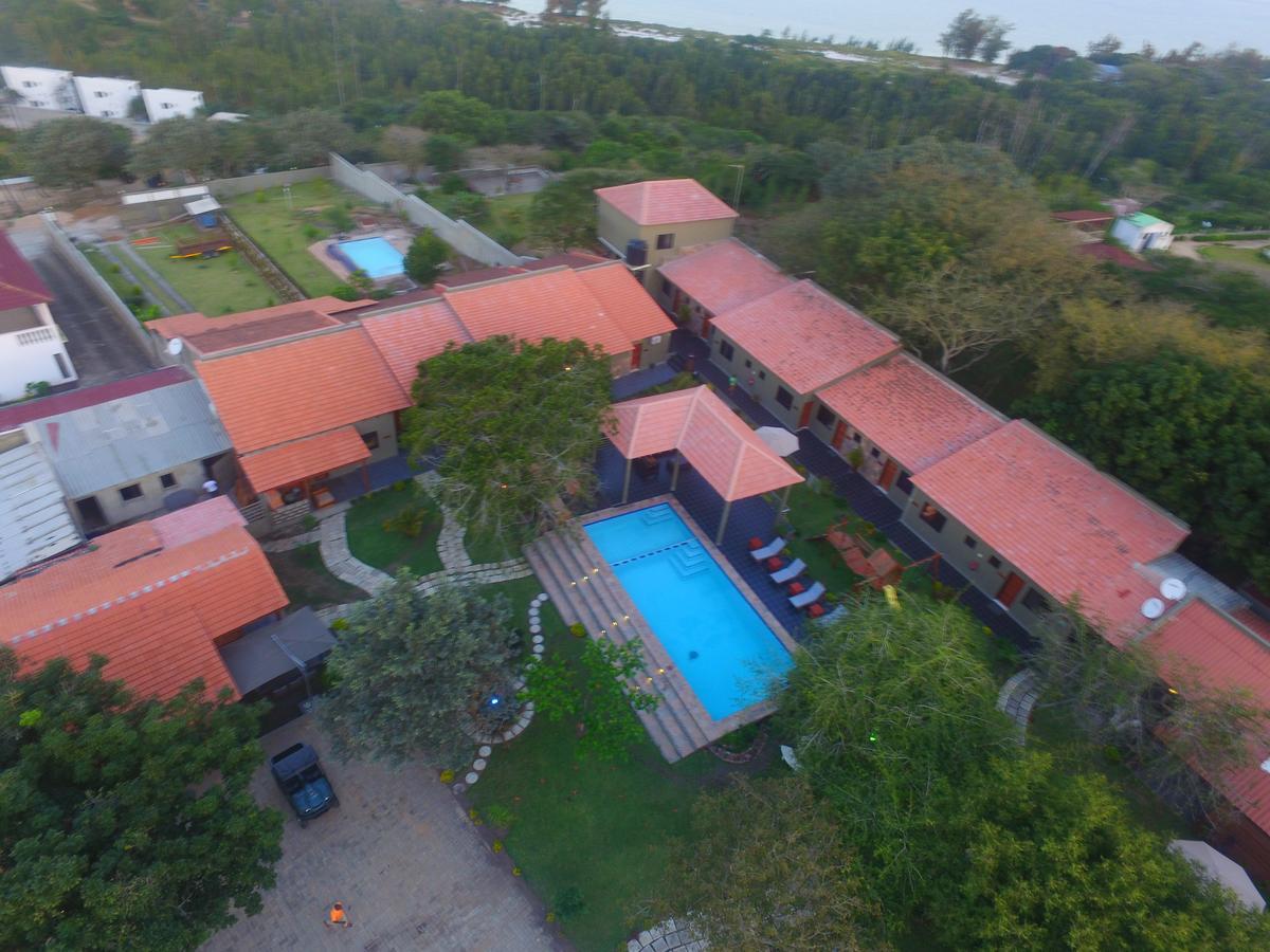 Ossanzaia Bilene Lodge Vila Praia Do Bilene ภายนอก รูปภาพ