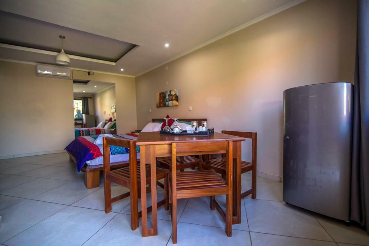 Ossanzaia Bilene Lodge Vila Praia Do Bilene ภายนอก รูปภาพ