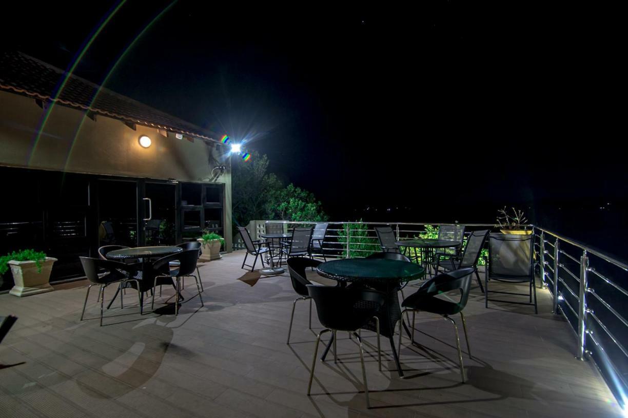 Ossanzaia Bilene Lodge Vila Praia Do Bilene ภายนอก รูปภาพ