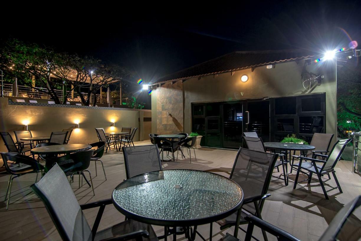 Ossanzaia Bilene Lodge Vila Praia Do Bilene ภายนอก รูปภาพ